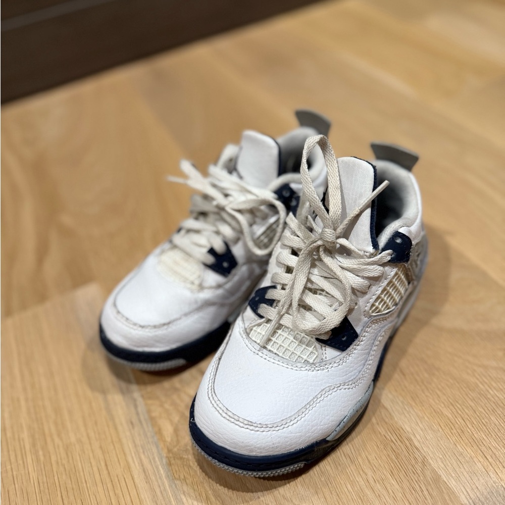 Boy Jordan 4 retro